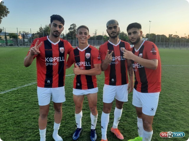 כובשי השערים לרובי (דאפר מחאמיד)